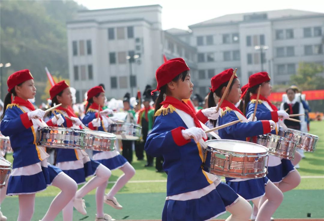 【转】2018临安区中小学少先队鼓乐队风采展落幕!