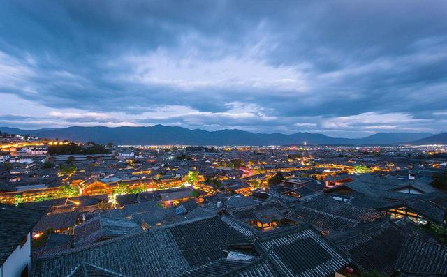 黄山市的gdp全部靠旅游吗_游黄山 泡醉温泉 第一晚宿山上酒店 酒店任选 第二晚宿醉温泉酒店,当雾之行,无霾之行,可自选(2)