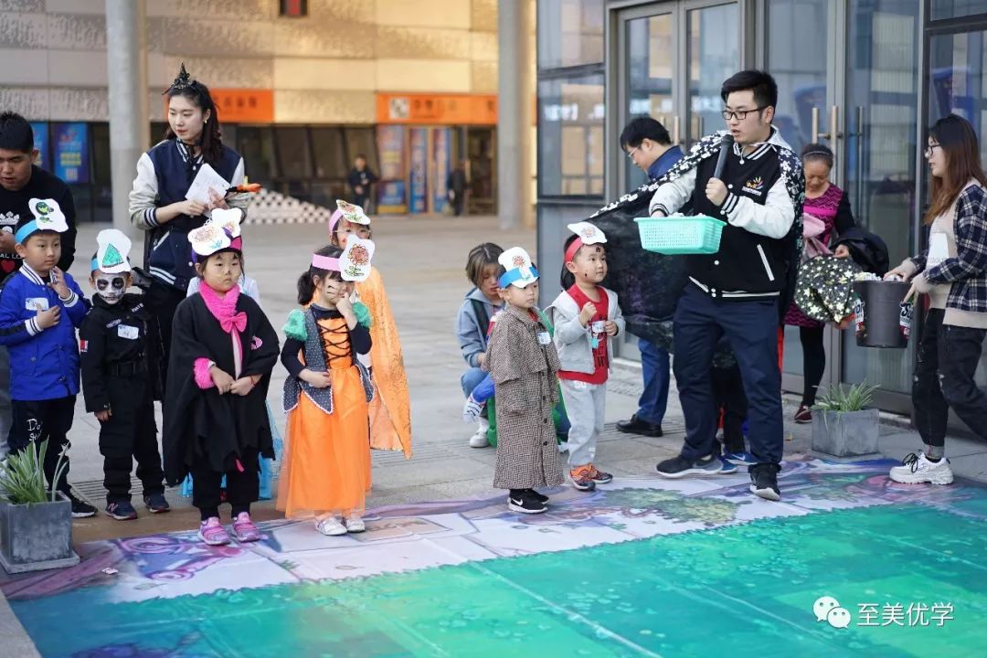 万圣节生日派对植物大战僵尸真人版一起来至美优学鬼混吧