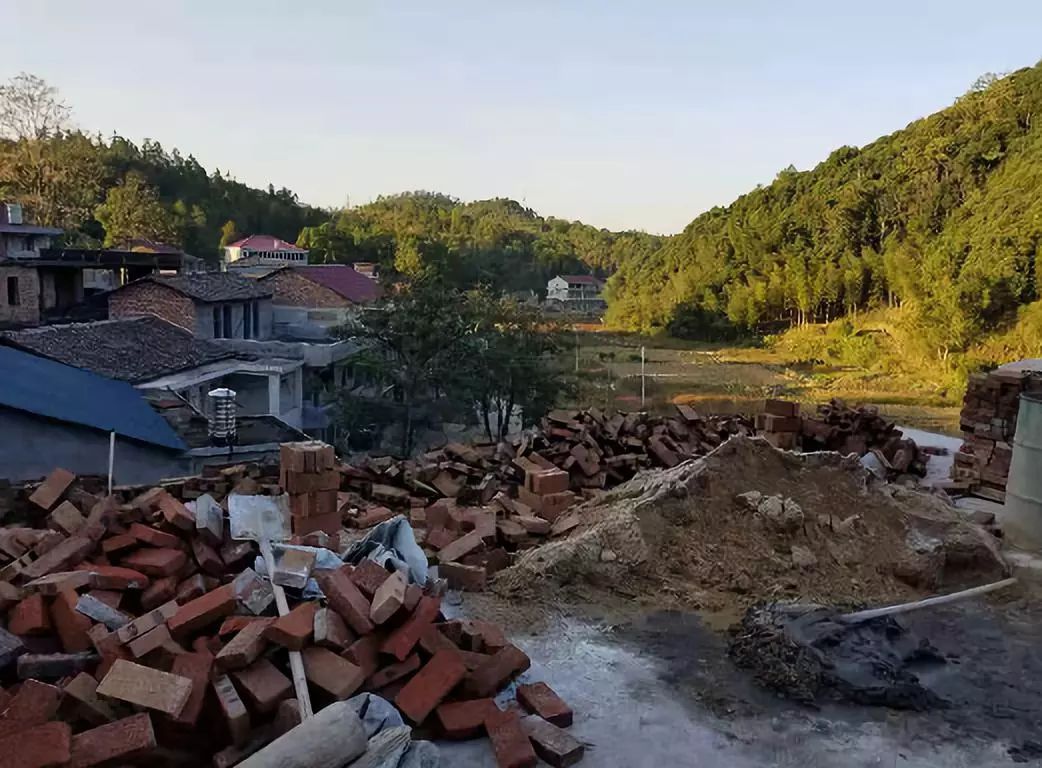 工作日报上饶县控违办每日快报10月28日