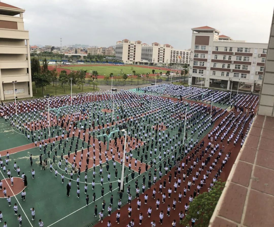 "安全第一,预防为主"|惠州市光正实验学校小学部消防安全紧急疏散演练