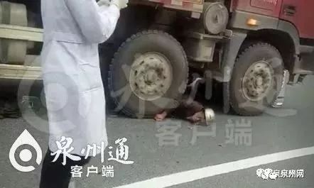 南安发生一起车祸,有人员伤亡!