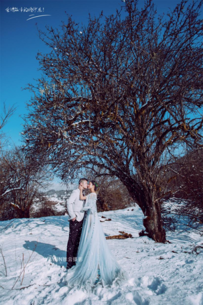 新疆 婚纱摄影 雪景_在冬季如何拍好雪景婚纱摄影