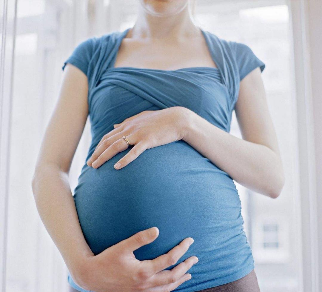 怀孕八个月横位胎位图,膝胸卧位纠正胎位图 - 伤感说说吧