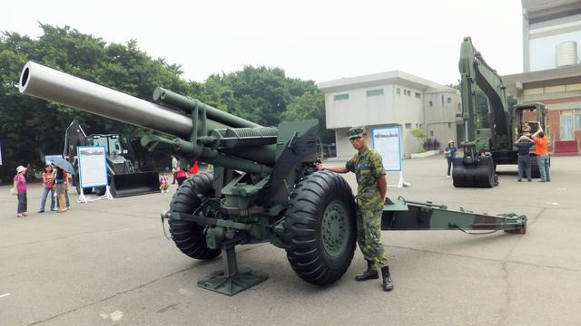 台军爷爷级别的m114榴弹炮