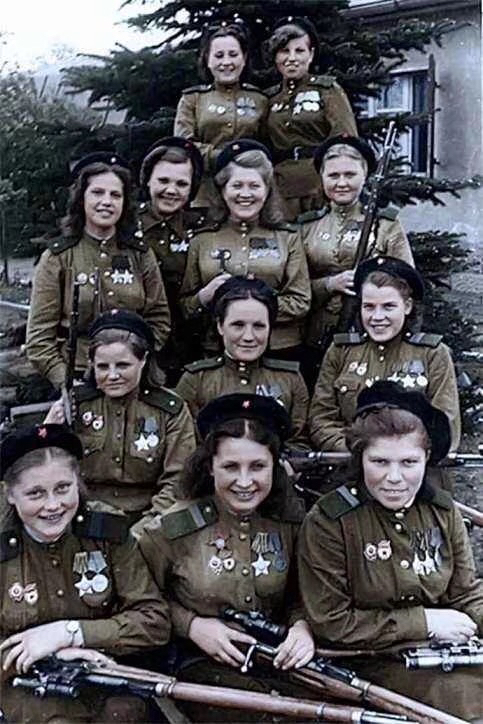 当年俄罗斯精心培训的女兵部队,战争失败后直接投降,便宜了日本