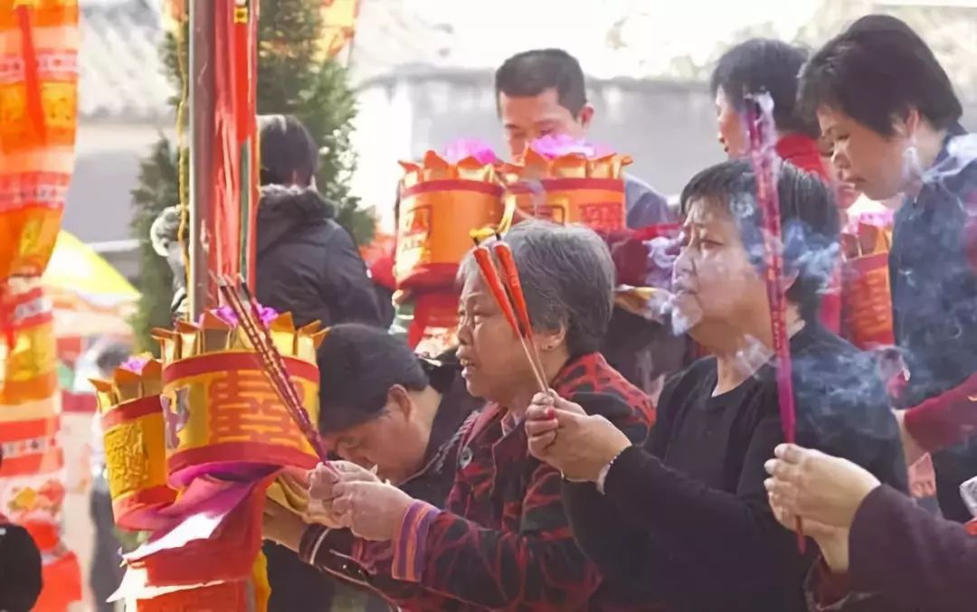 习俗举头三尺有神明汕头人你知道你拜的老爷是谁吗