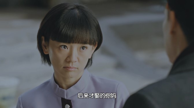 《正阳门下2》贺小夏饰演者被网友嫌弃丑,但她长发的样子很美