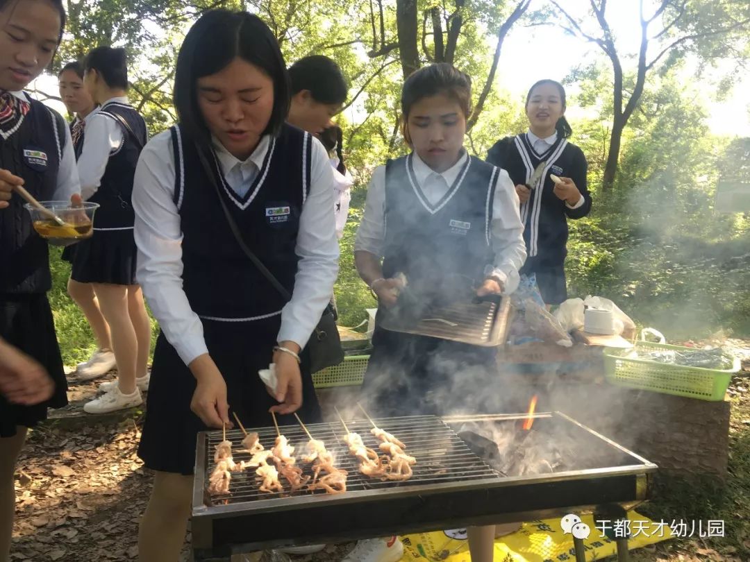 70亿人口两人相遇概率是多少_两人相遇概率的图片(3)