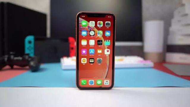 ޣiPhone XRȶԱiPhone XS2000ײ