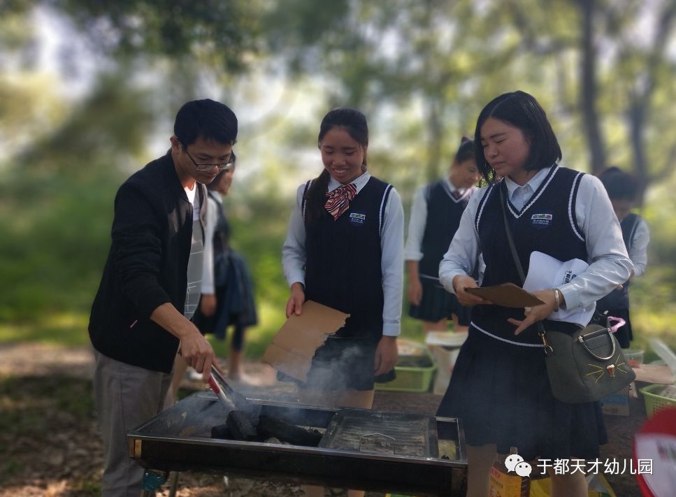 70亿人口两人相遇概率是多少_两人相遇概率的图片(3)