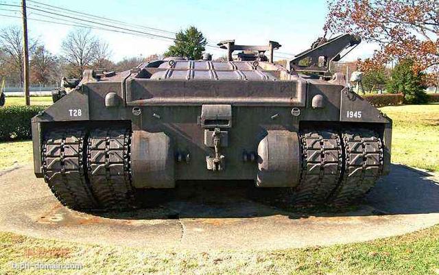 二战时期法国曾设计出一种超重型坦克，还没生产却战败投降了