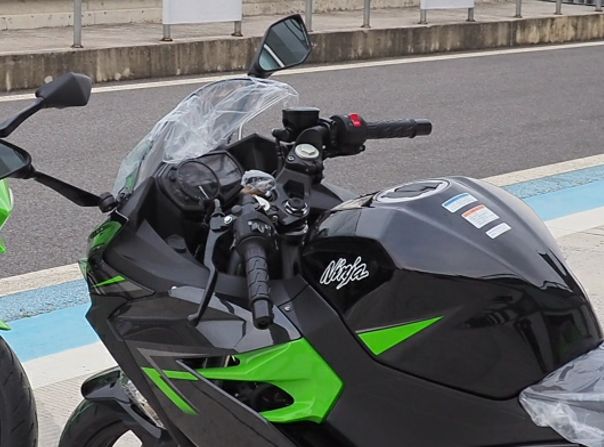 11月3日苏州川崎ninja400首批车主交付仪式试驾鉴赏会