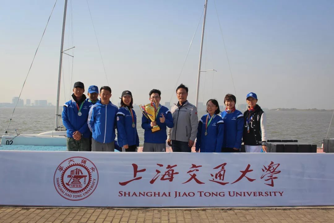 还尚帆友帆船俱乐部副总经理蒋林华先生上海交通大学体育系群体办主任
