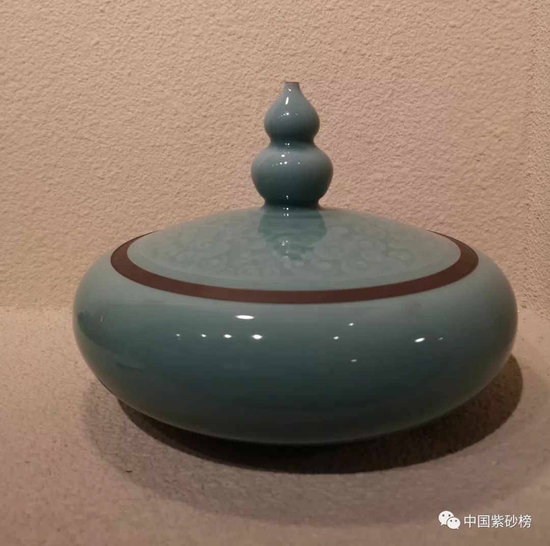 高翔看展龙泉青瓷全国巡展宜兴站观后感