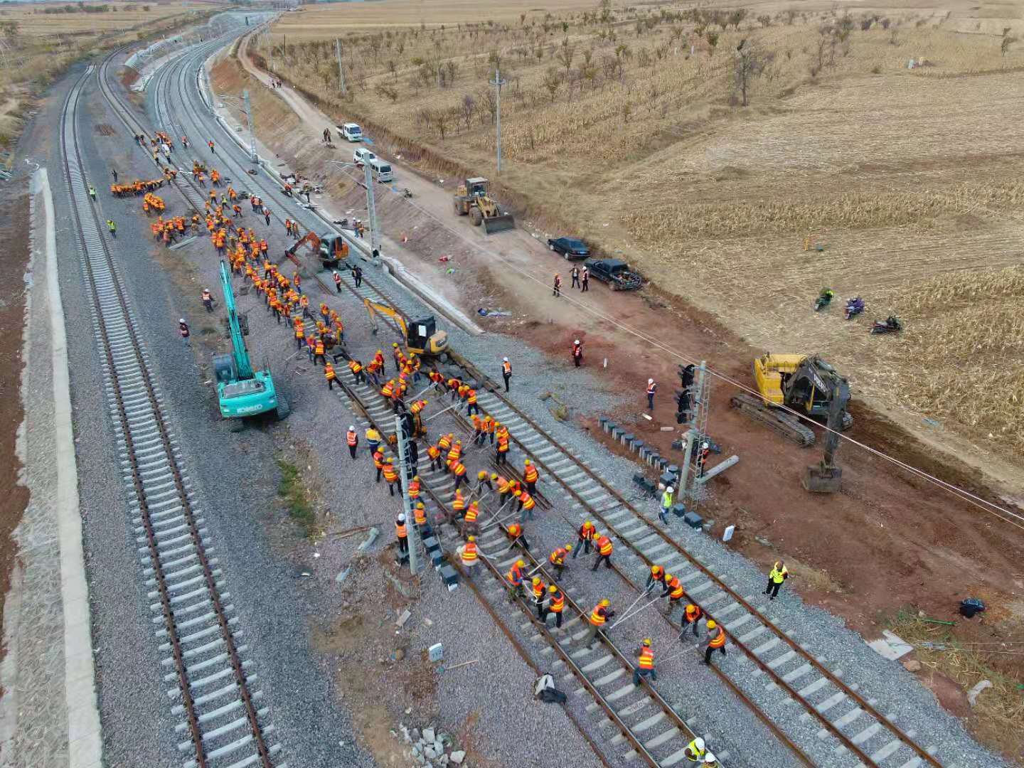 锦阜高铁路扩能改造工程李金至义县区间双线自闭正式开通