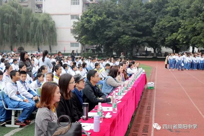 简阳中学第31届艺体节西区合唱暨文艺汇演