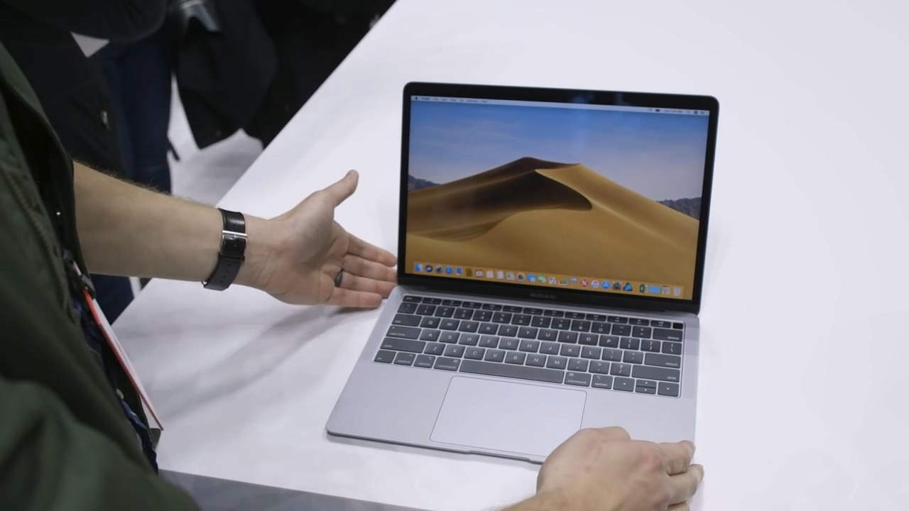 macbook air 2018,价格直逼pro版