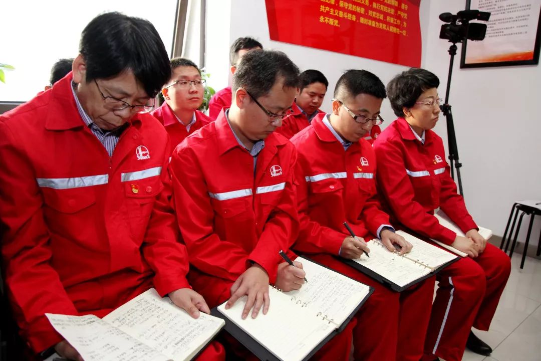 曹自成:今年是党建质量提升年,各级党委和党组织非常重视党的建设