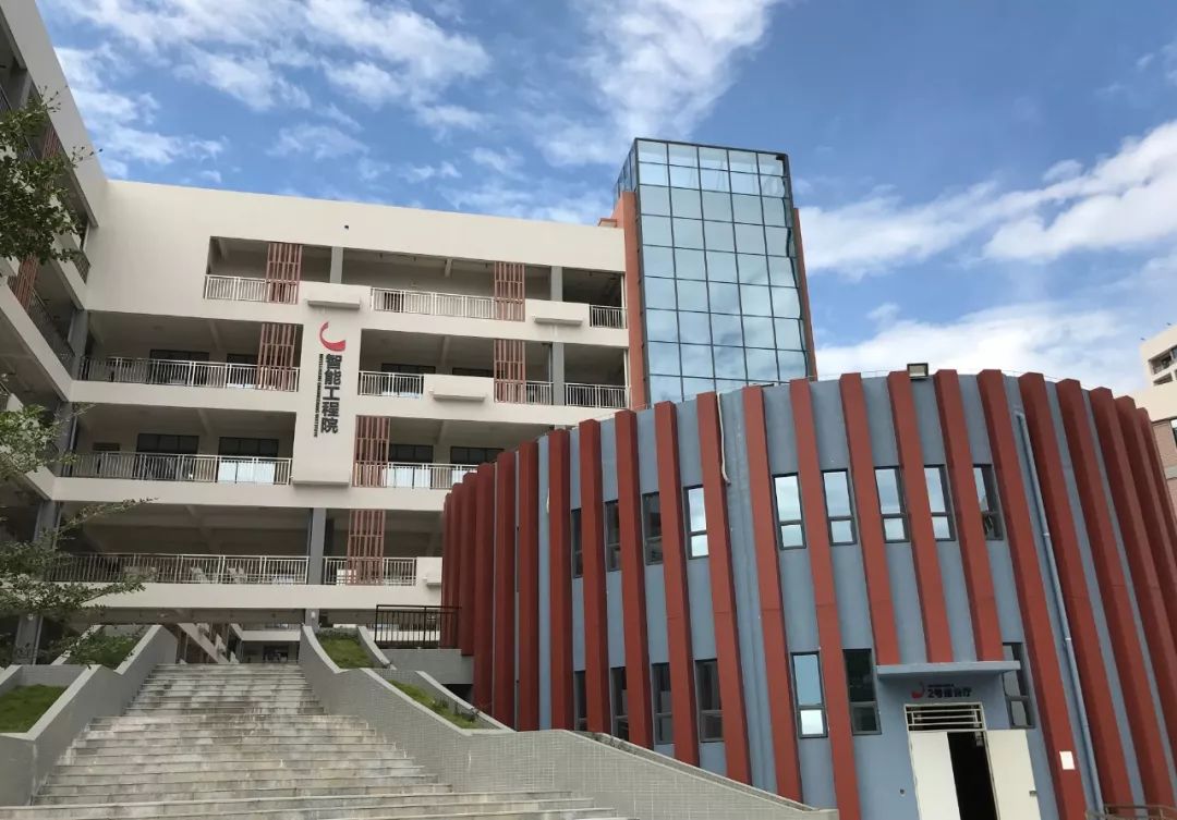 近日,超 1200套志高空调, 正式进驻惠州工程职业学院!