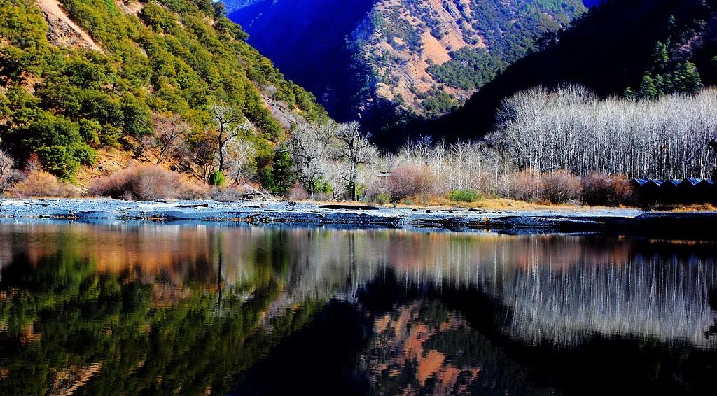 走进大美雅江一座山水城包揽川西所有的美