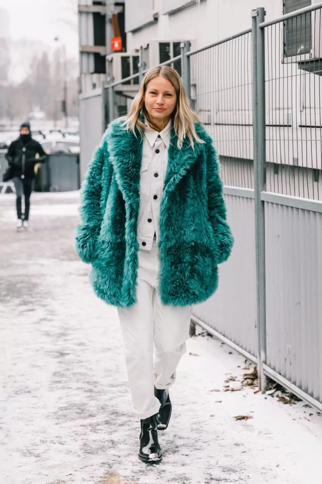 冬季羊羔毛外套最流行，比大衣還保暖好穿！ 時尚 第16張