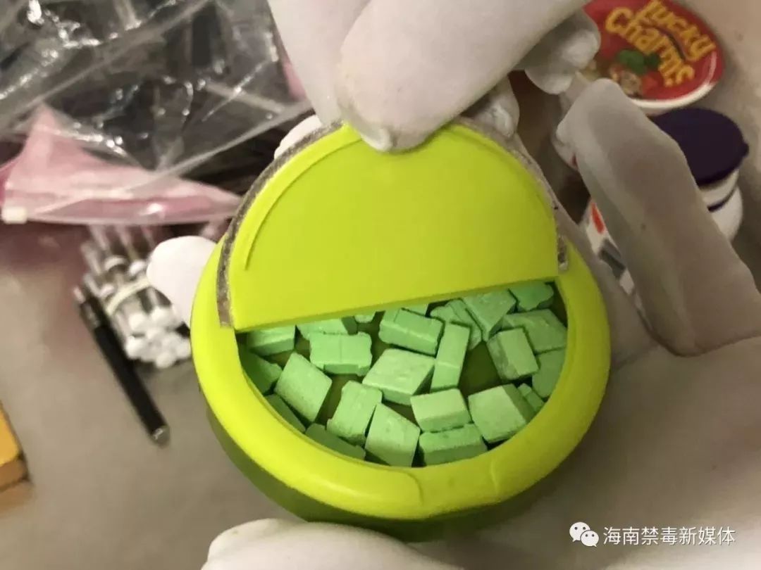 糖邮票巧克力软糖竟然都是毒品