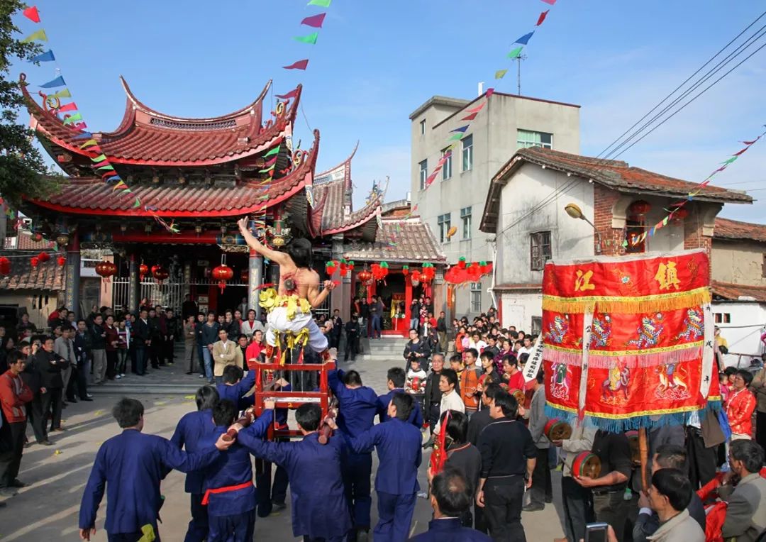 莆田闹元宵-南门社区-锦墩村-梧梓村-松东村-南日岛-摆棕轿-跳火-抬神