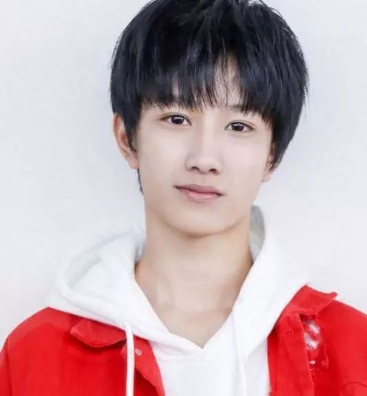 tfboys家族敖子逸后来居上?王源被超越?路人:我都不相信