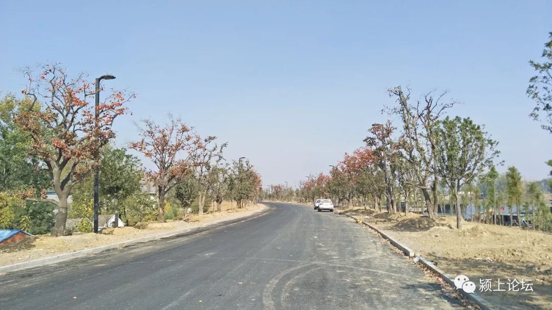 颍上沿河风景带竟修到了这里这个圈有点大大坝加宽加固沥青路面双向四