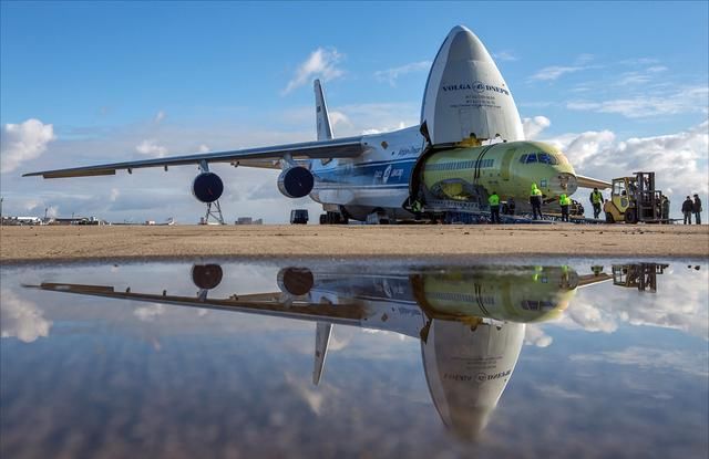 俄罗斯用空军战略运输机运载新型客机,以确保安全