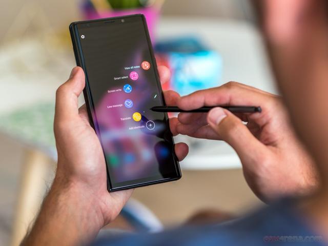 白色三星Galaxy Note9渲染圖，簡約至極 科技 第3張