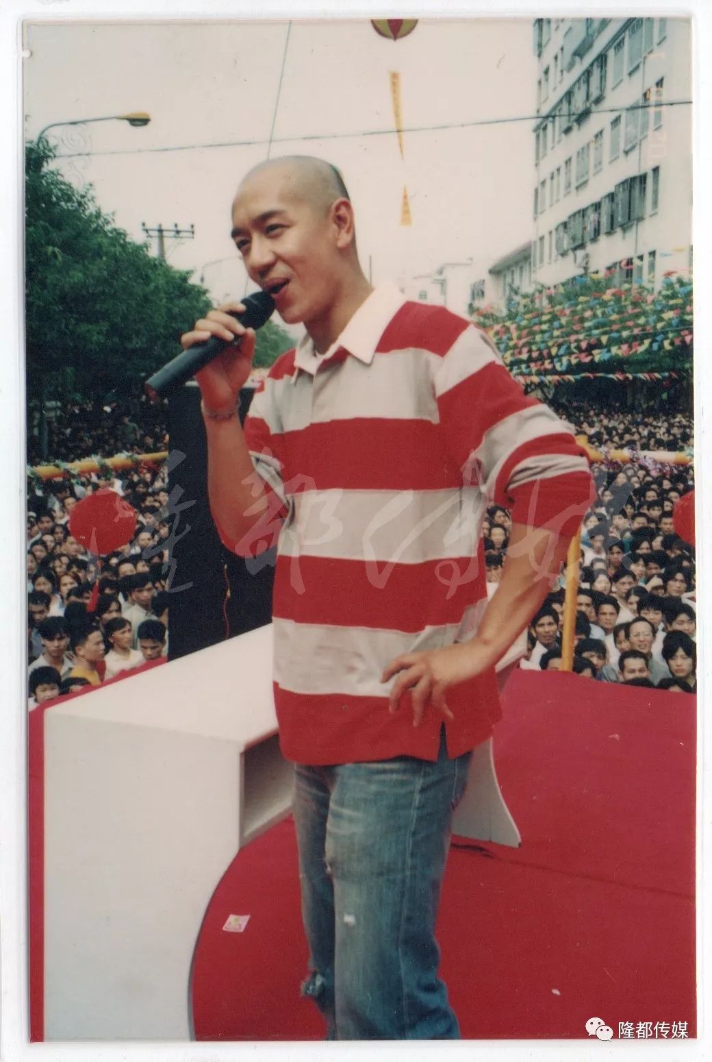 陈浩文香港演员香港演员 王俊棠→曾湖南卫视主持人李 湘1996年亚洲