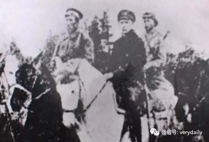 十月革命中的「中國軍團」：躍馬揚鞭，揮戈殺敵，戰功赫赫 歷史 第3張