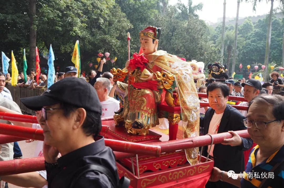 19:30- 22:002018年粤艺戏神华光祖师诞辰巡游庆典鸣谢:漫画华光大帝