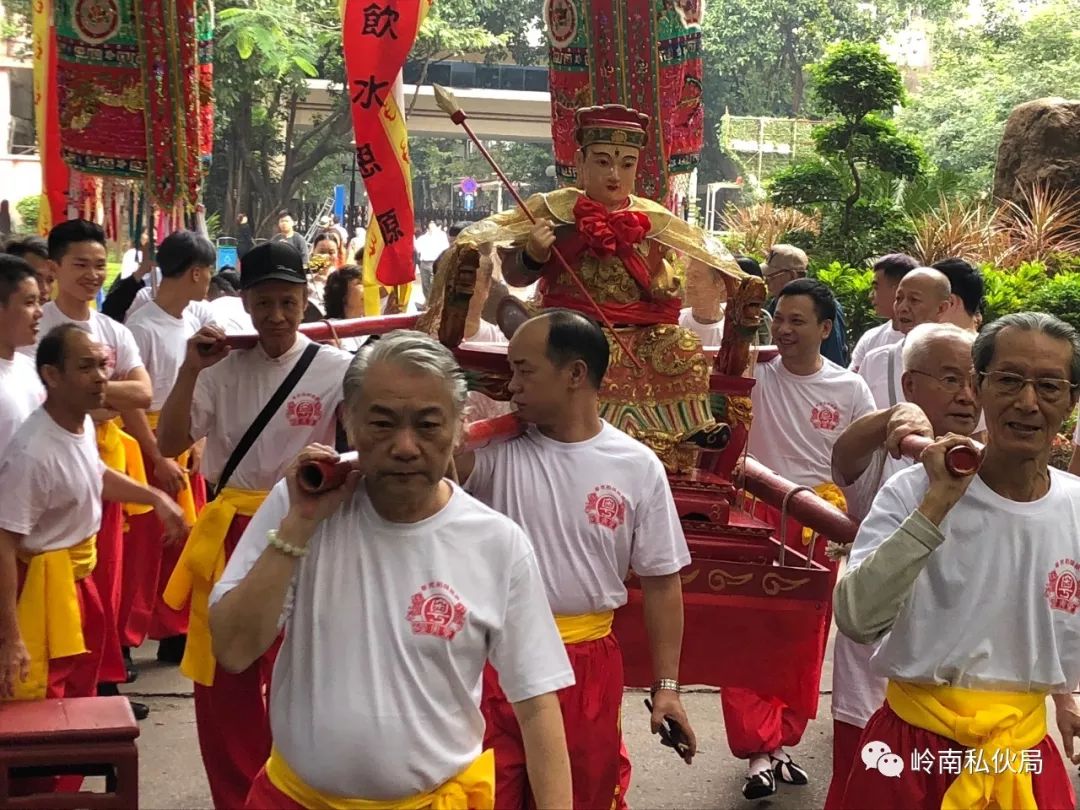 2018年粤艺戏神华光祖师诞辰巡游庆典岭南私伙局带你感受现场盛况