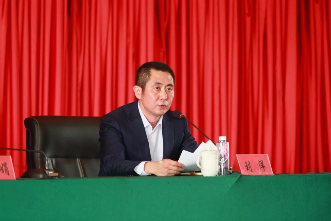 刘洋同志提名为东港市市长候选人