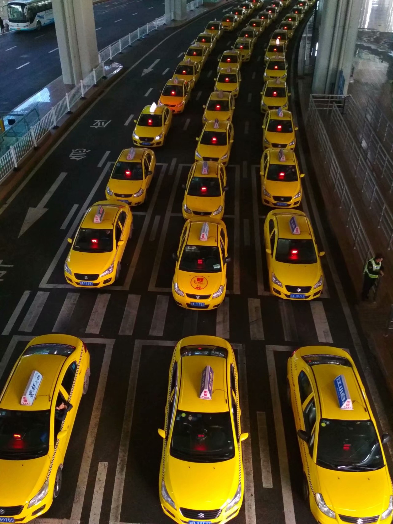 出租车-深圳市博视达科技有限公司