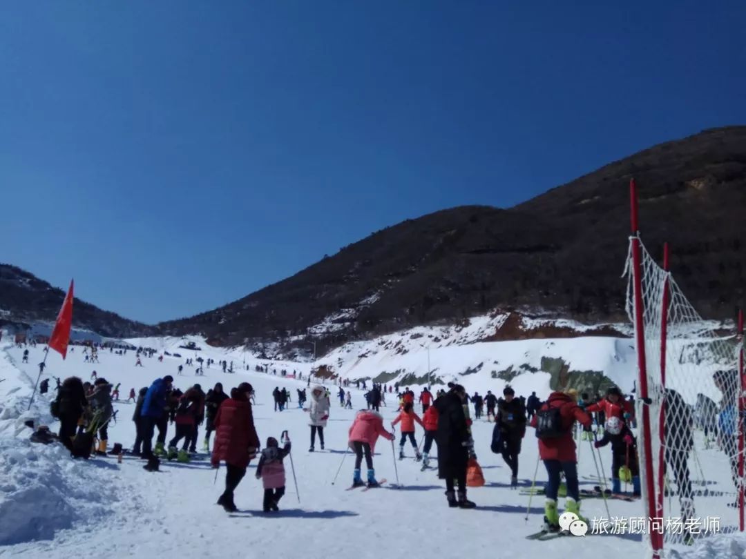 148元抢购原价248元铜鼓七星岭滑雪场自驾游门票