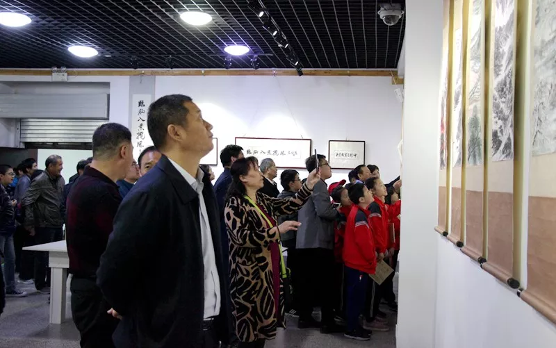 "怀念沂蒙-王福顺书画作品展"在山东临朐山旺古生物化石博物馆开幕