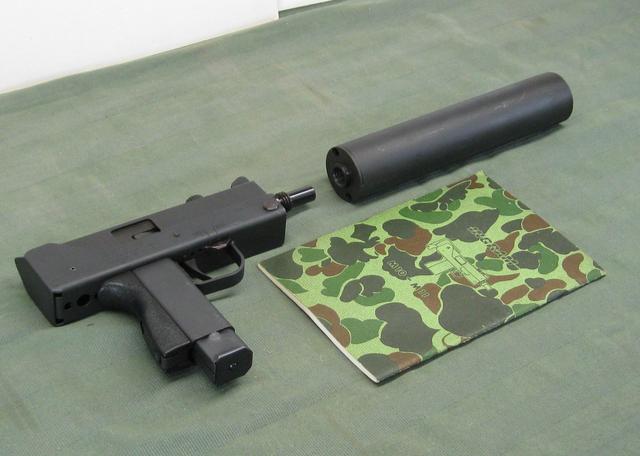 mac-11冲锋枪