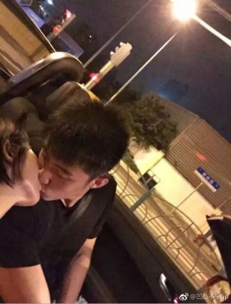 家暴、結婚實錘？被劉奶奶集郵的耽美男主黃景瑜，真要涼涼了？ 娛樂 第22張