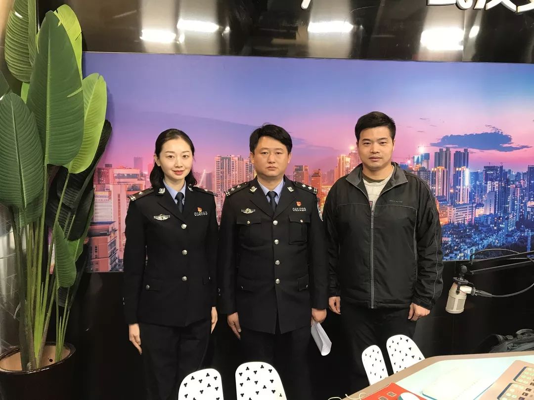 江城警讯五变思路精准打传