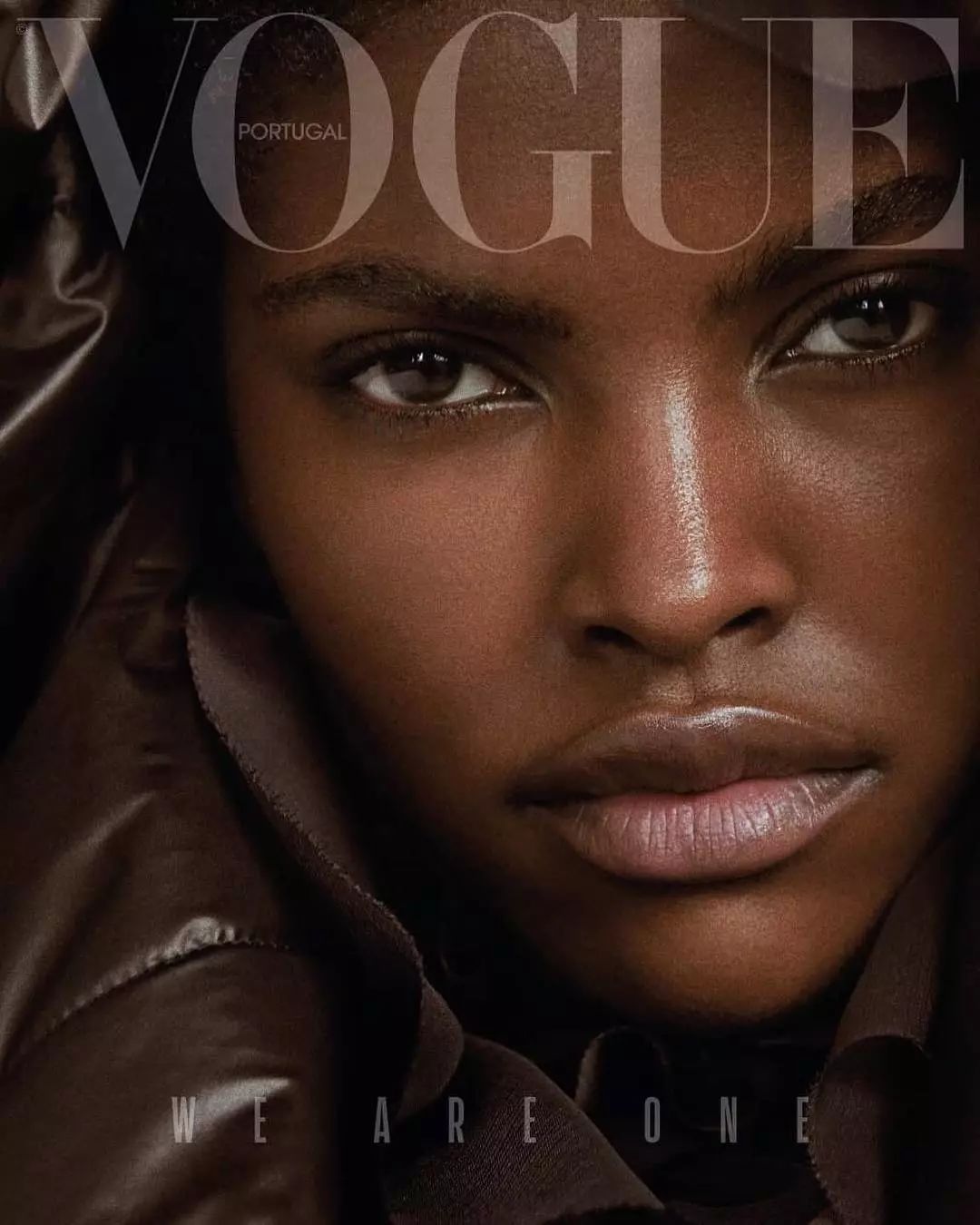 全球Vogue十一月刊封面盤點，中國版應該選擇停刊！ 時尚 第58張