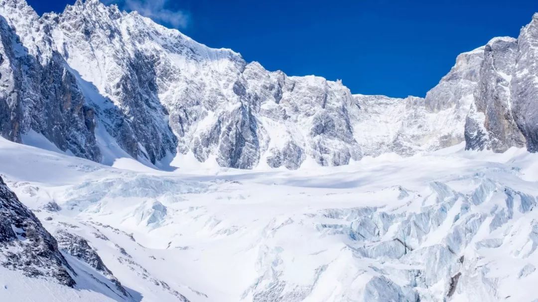 玉龙雪山