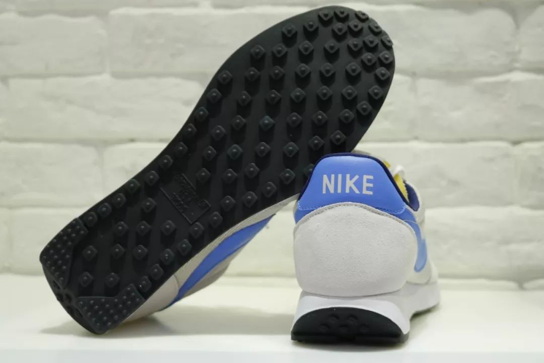 nike,并在 1978 年设计出了首款搭载 nike air sole 的跑步鞋 air