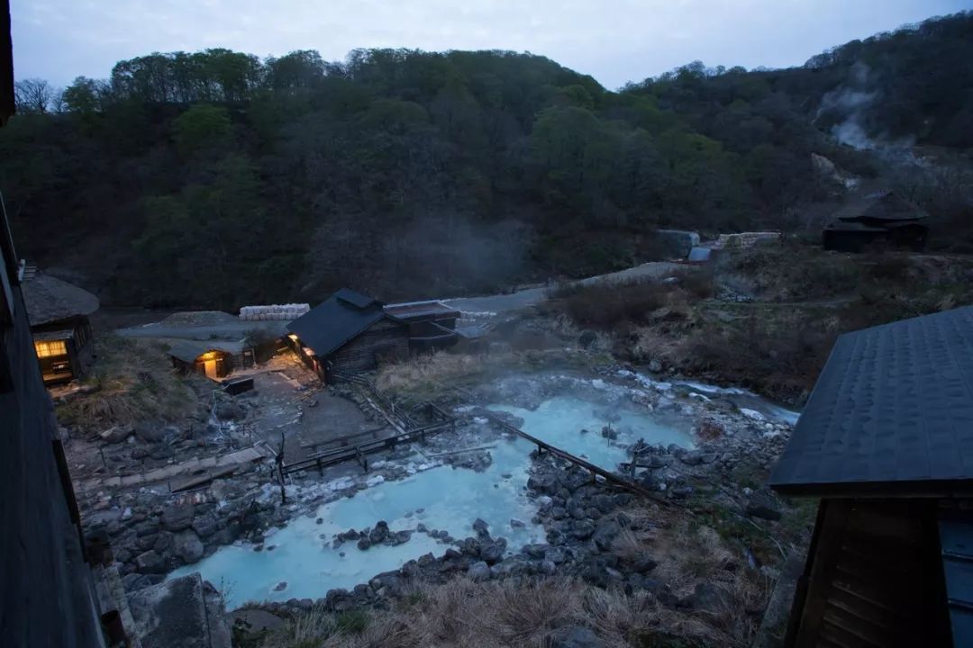 隐藏于深山中的绝美温泉乡,才是日本人最爱的温泉疗养胜地!