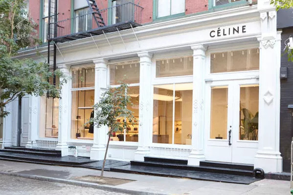 celine 纽约门店 欣赏百老汇经典歌剧,感受艺术人生