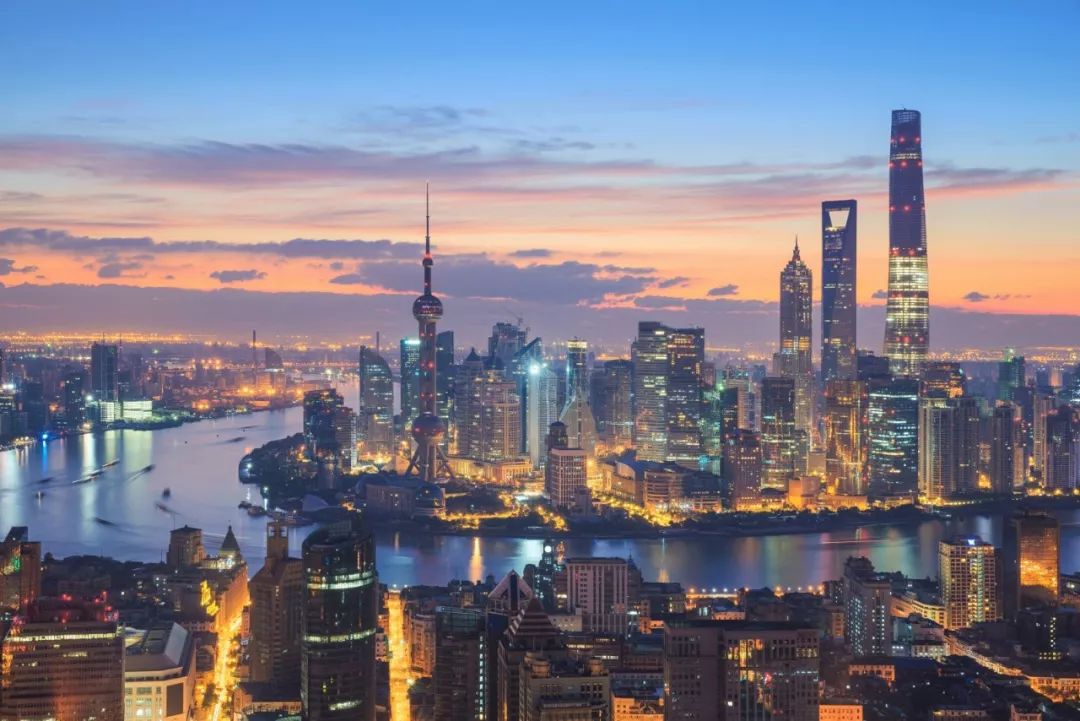 5米,是上海第3高的摩天大楼(截至2015年),世界        .