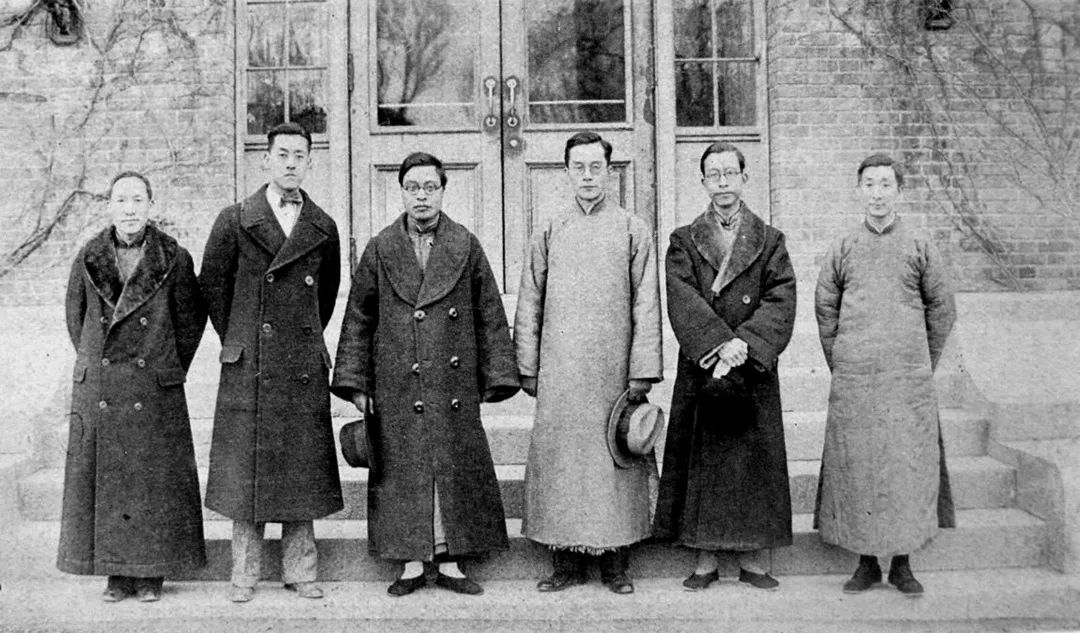 1932年清华大学校务会议 左起:叶企孙,陈岱孙,冯友兰, 梅贻琦,杨公兆